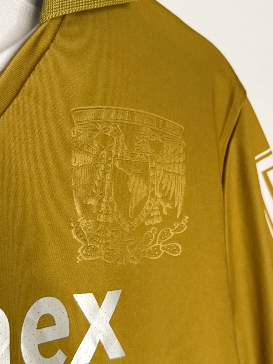 UNAM Pumas 13-14 Home Kit (Size L)