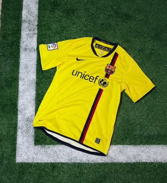 FC Barcelona 08-09 Away Kit (Size M)