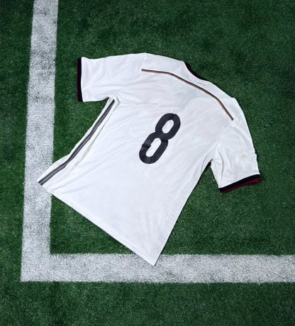 Deutschland Ozil 2014 Home Kit (Size XL)