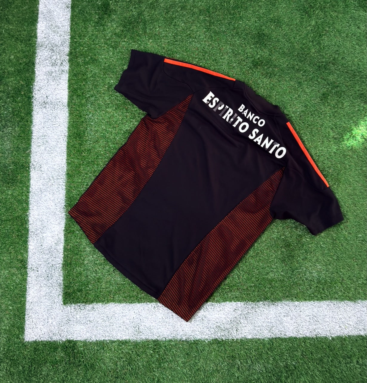 Benfica 02-03 Away Kit (Size M)