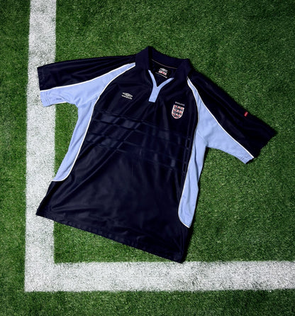 Engeland 00-01 Polo Kit (Size XL)