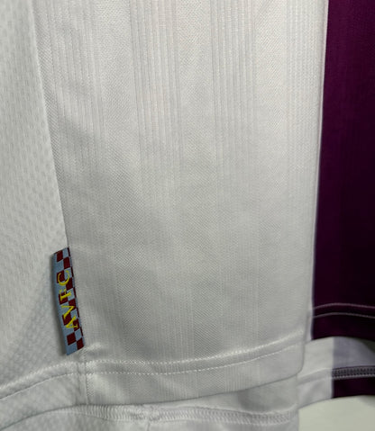 Aston Villa 13-14 Away Kit (Size M)