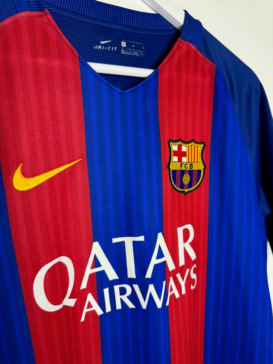 FC Barcelona 2016-17 Home Football Shirt | Nike | Messi #10 | Original | Size M