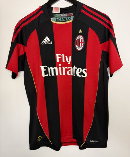 AC Milan 10-11 Home Kit (Size S)
