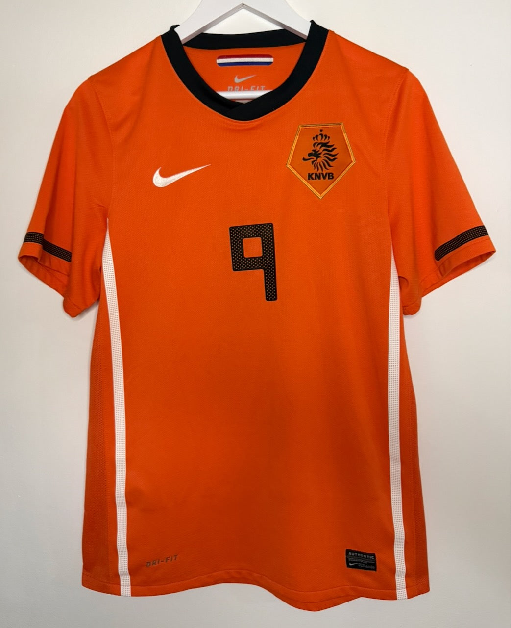 Nederland Van Persie 2010 Home Kit (Size S)