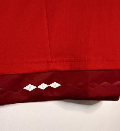 Bayern Munchen Muller 15-16 Home Kit (Size M)