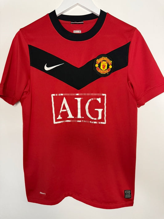 Manchester United 2009 Home Kit (Size S)