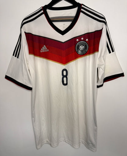 Deutschland Ozil 2014 Home Kit (Size XL)