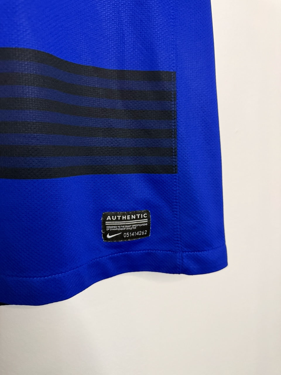 Manchester United 2011 Away Kit (Size S)