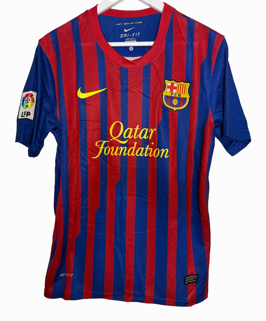 FC Barcelona 2011-12 Home Football Shirt | Nike | Vintage Original | Size M
