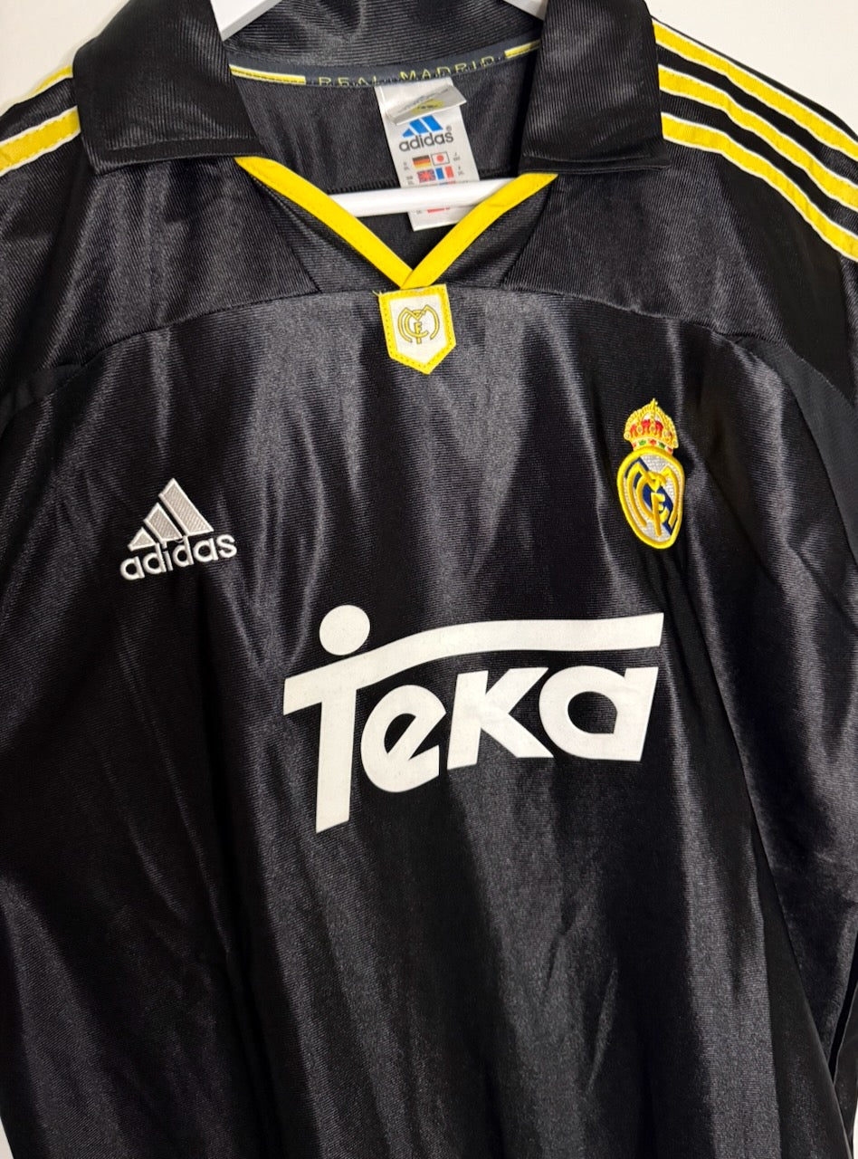 Real Madrid R. Carlos 99-00 Away Kit (Size XXL)