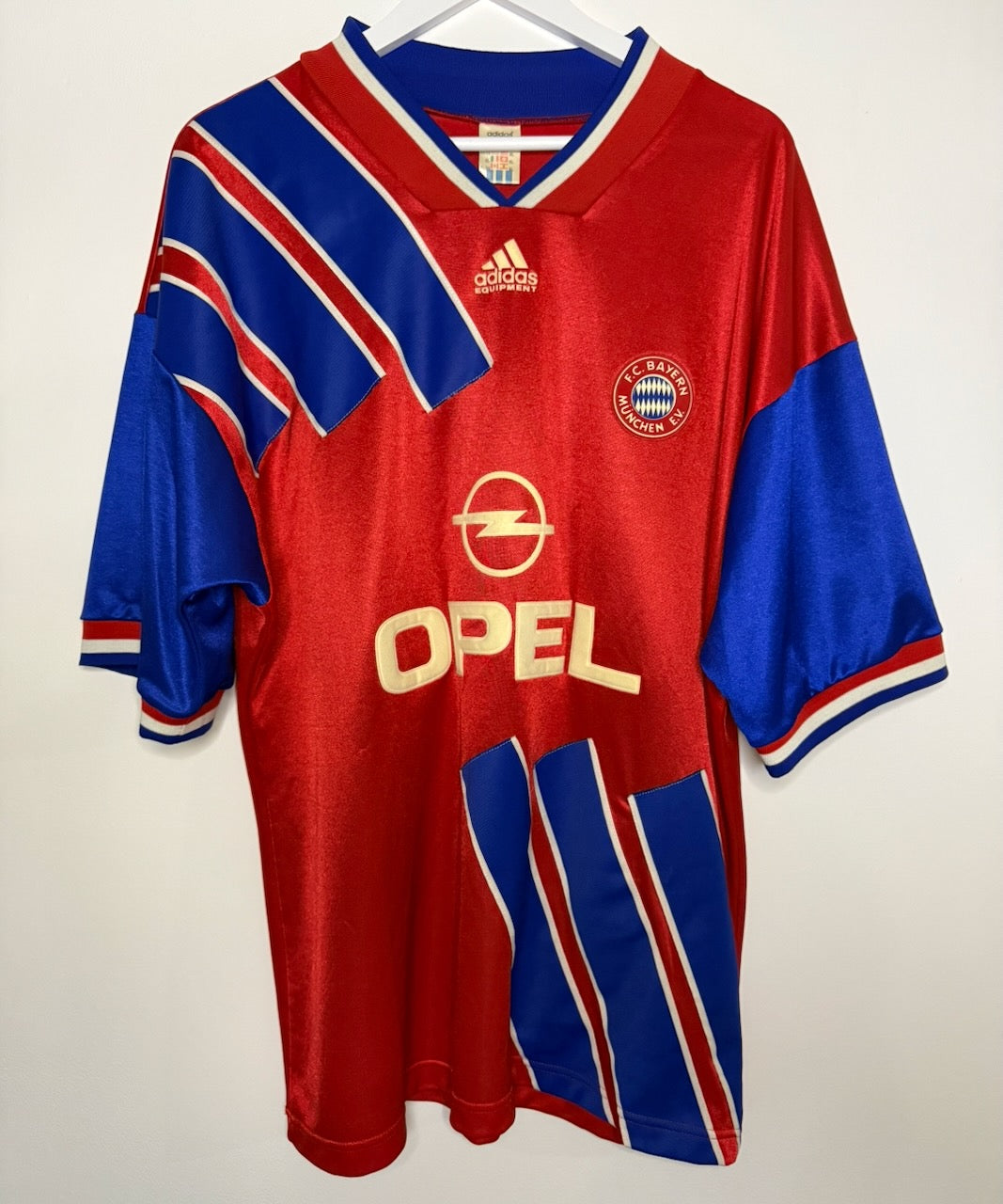 Bayern Munchen 93-94 Home Kit (Size XL)